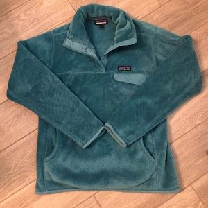 Patagonia teal pullover